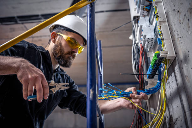 Best Emergency Electrical Repair  in Halfway, MD